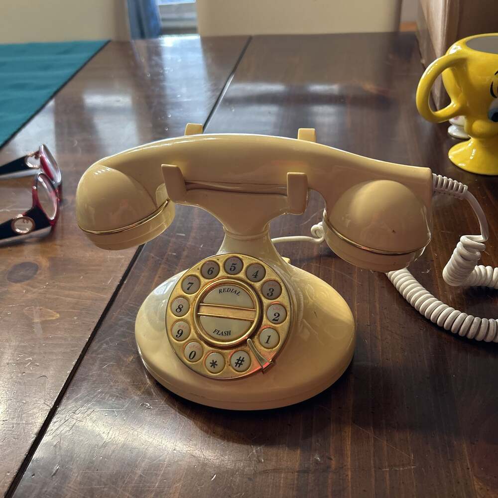Vintage MICROTEL Landline Telephone‎ Touchtone White Model 966 Redial Tested